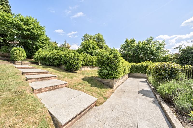 Photo 5- click for photo gallery